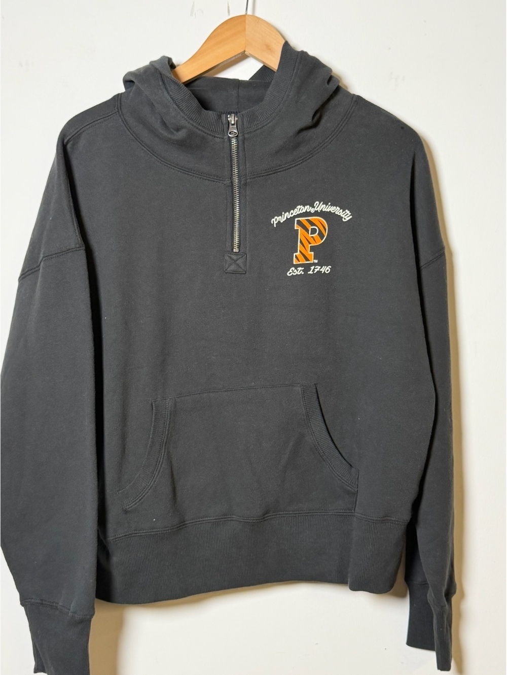 Blue 84 Princeton University half zip hoodie charcoal gray size M